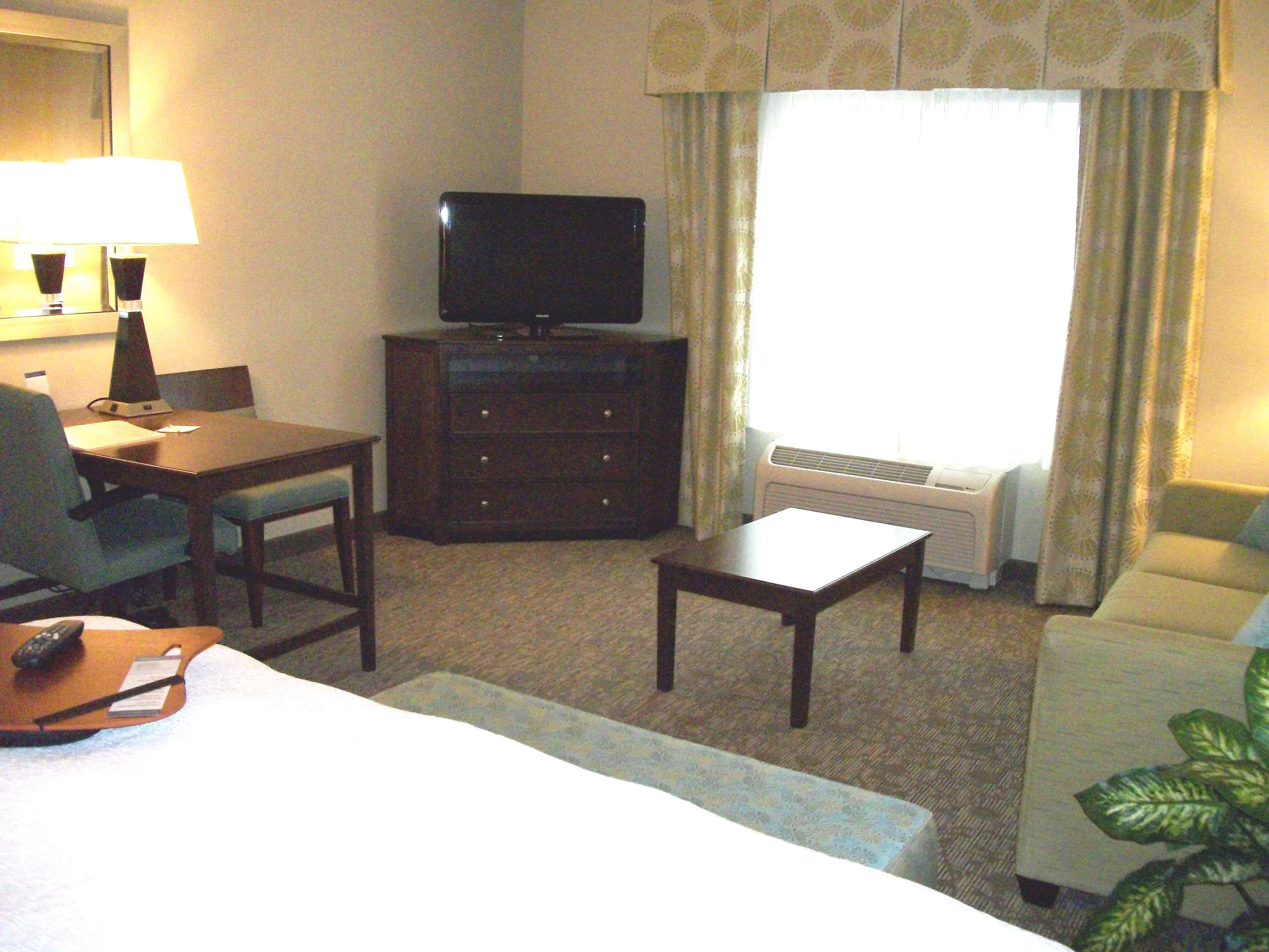 Hotel Hampton &