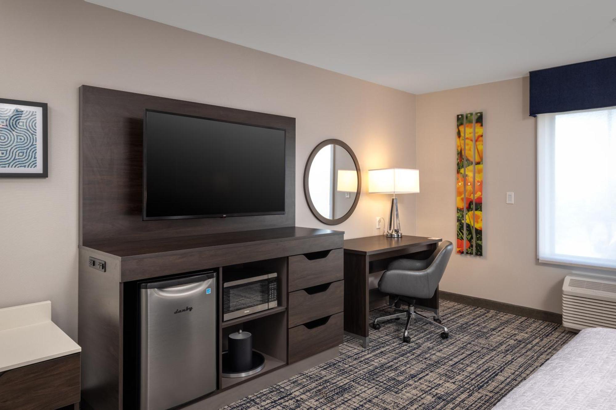 Hotel Hampton &